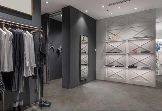 Dark grey shungumartz tile